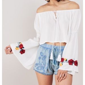 EARTHBOUND White Top With Rose Embroidered Sleeves